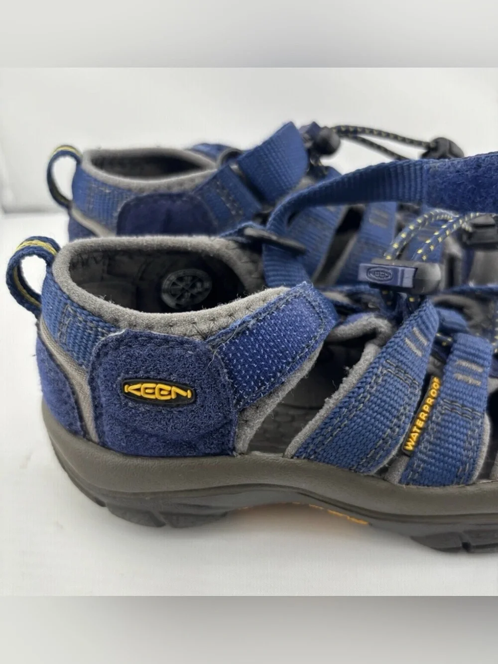 KEEN Newport H2 Waterproof Sandals Youth Size 10 Blue Hiking Water Shoes